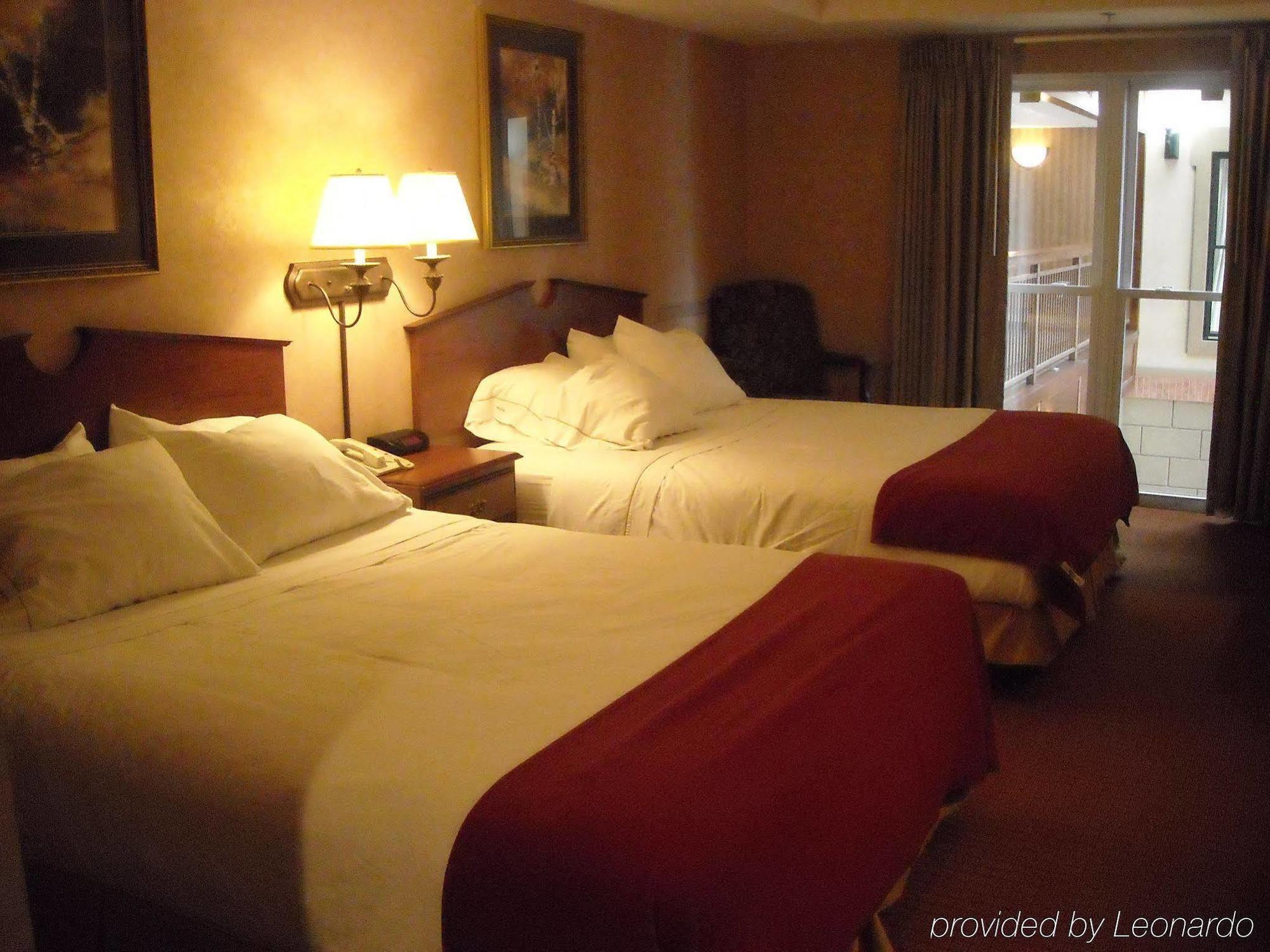 Holiday Inn Express Hotel & Suites Deadwood-Gold Dust Casino, An Ihg Hotel Oda fotoğraf