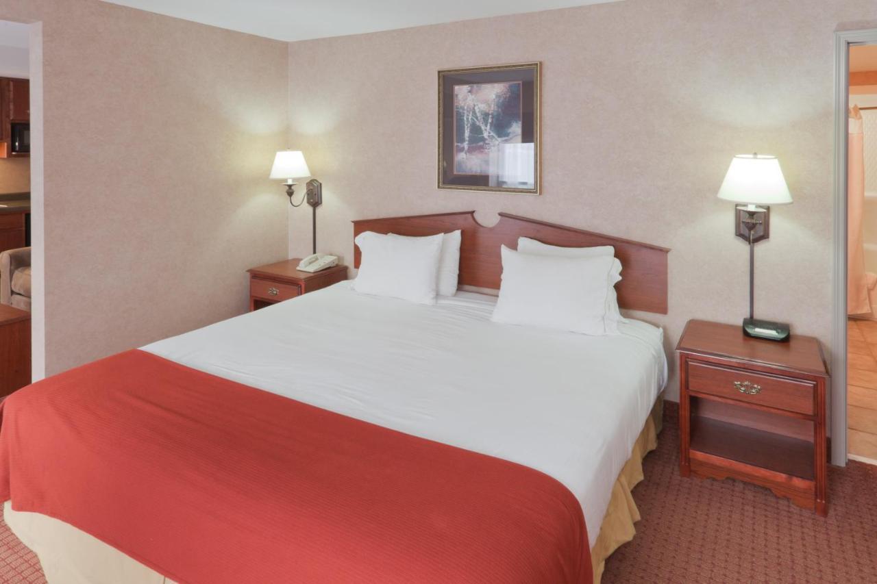 Holiday Inn Express Hotel & Suites Deadwood-Gold Dust Casino, An Ihg Hotel Oda fotoğraf